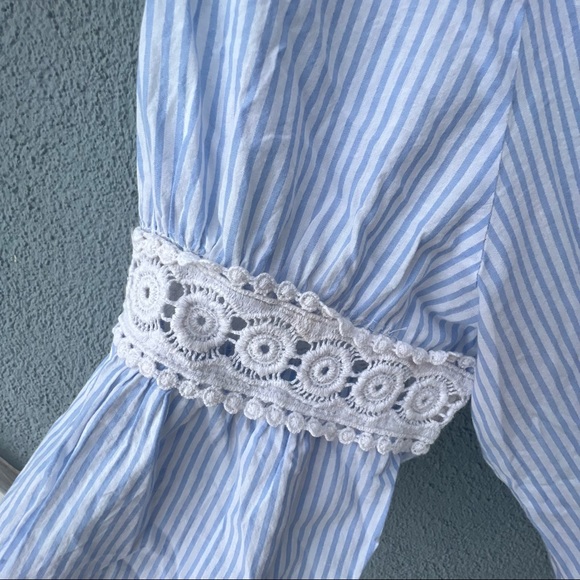 Joe’s collection size large blue and white striped off the shoulder top. - Picture 4 of 7